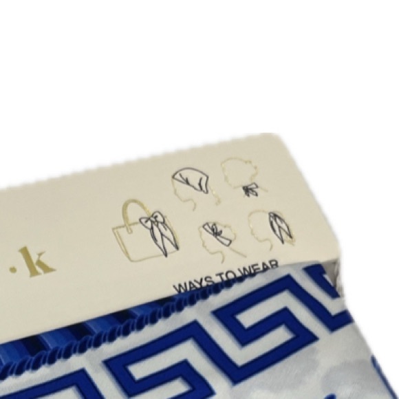 NWT ⚜️💙⚜️ Piper K Gorgeous Satin Head Scarf Bandana Head Wrap - Picture 3 of 7